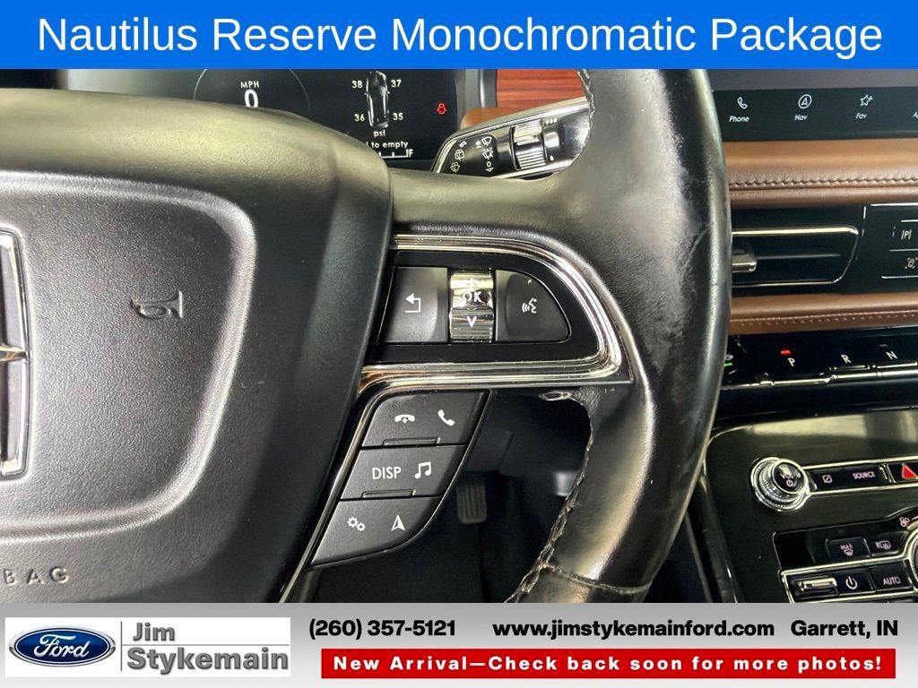 Used 2023 Lincoln Nautilus Reserve w/ Equipment Group 201A AWD/4WD image 19