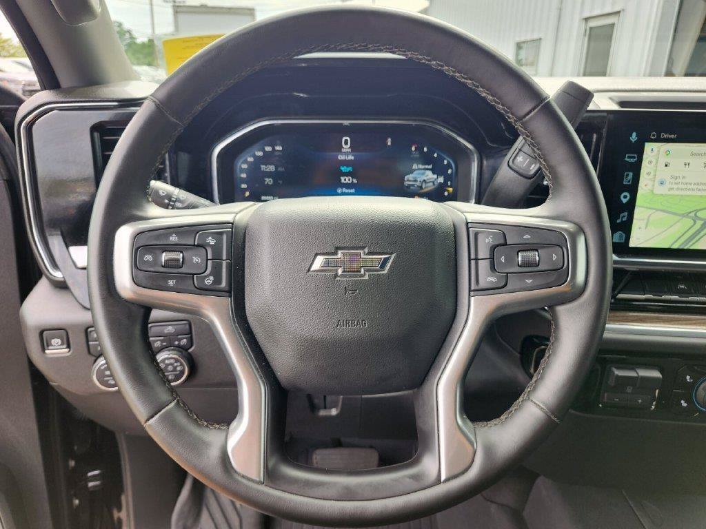 Used 2025 Chevrolet Silverado 1500 RST w/ Z71 Off-Road Package AWD/4WD image 26