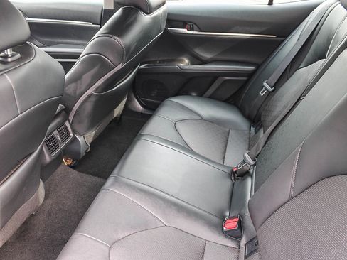 Used 2024 Toyota Camry XSE image 19