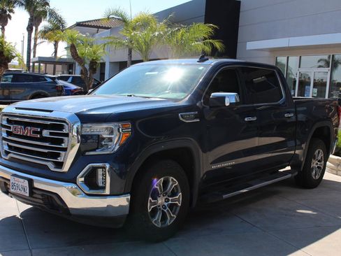 Used 2020 GMC Sierra 1500 SLT w/ SLT Convenience Package image 5