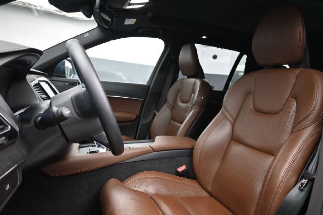 Used 2024 Volvo XC90 B6 Ultimate w/ Protection Package Premier AWD/4WD image 10