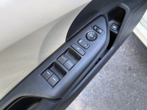 Used 2016 Honda Civic LX image 15