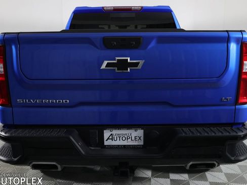 Used 2025 Chevrolet Silverado 1500 LT Trail Boss w/ LT Trail Boss Premium Package AWD/4WD image 6