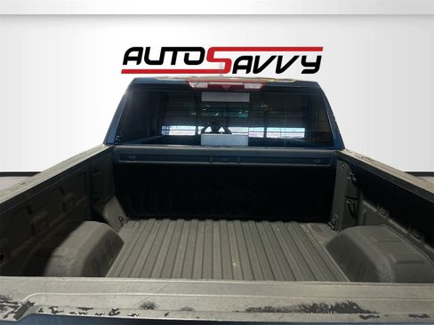 Used 2022 Chevrolet Silverado 1500 High Country w/ Z71 Off-Road Package image 27