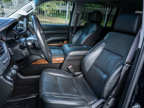 Used 2016 Chevrolet Suburban LTZ AWD/4WD image 11