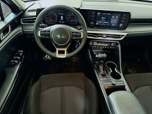 Used 2021 Kia K5 LX FWD image 17