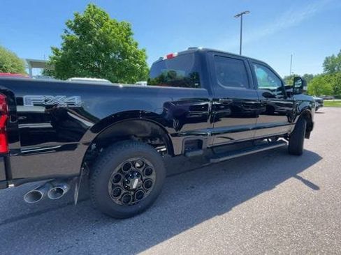 New 2026 Ford F250 XLT w/ XLT Premium Package AWD/4WD image 8