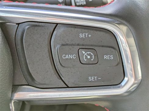 Used 2023 Jeep Gladiator Rubicon w/ Cold Weather Group image 25