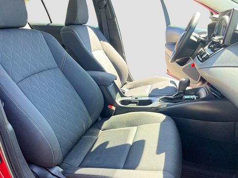 Used 2025 Toyota Corolla LE FWD image 25