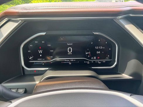 Used 2024 GMC Sierra 1500 Denali w/ Denali Reserve Package AWD/4WD image 25