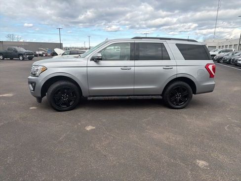 Used 2021 Ford Expedition XLT image 5