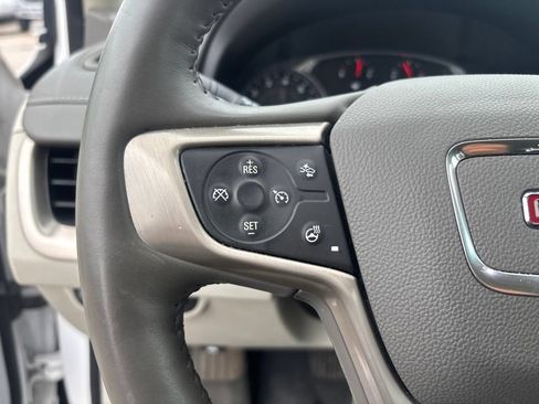 Used 2018 GMC Terrain Denali w/ Advanced Safety Package AWD/4WD image 14