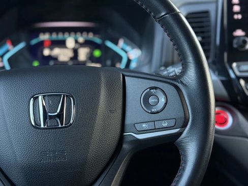 Used 2024 Honda Odyssey Sport image 26