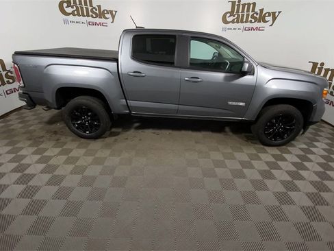 Used 2022 GMC Canyon Elevation w/ Elevation Premium Package image 9