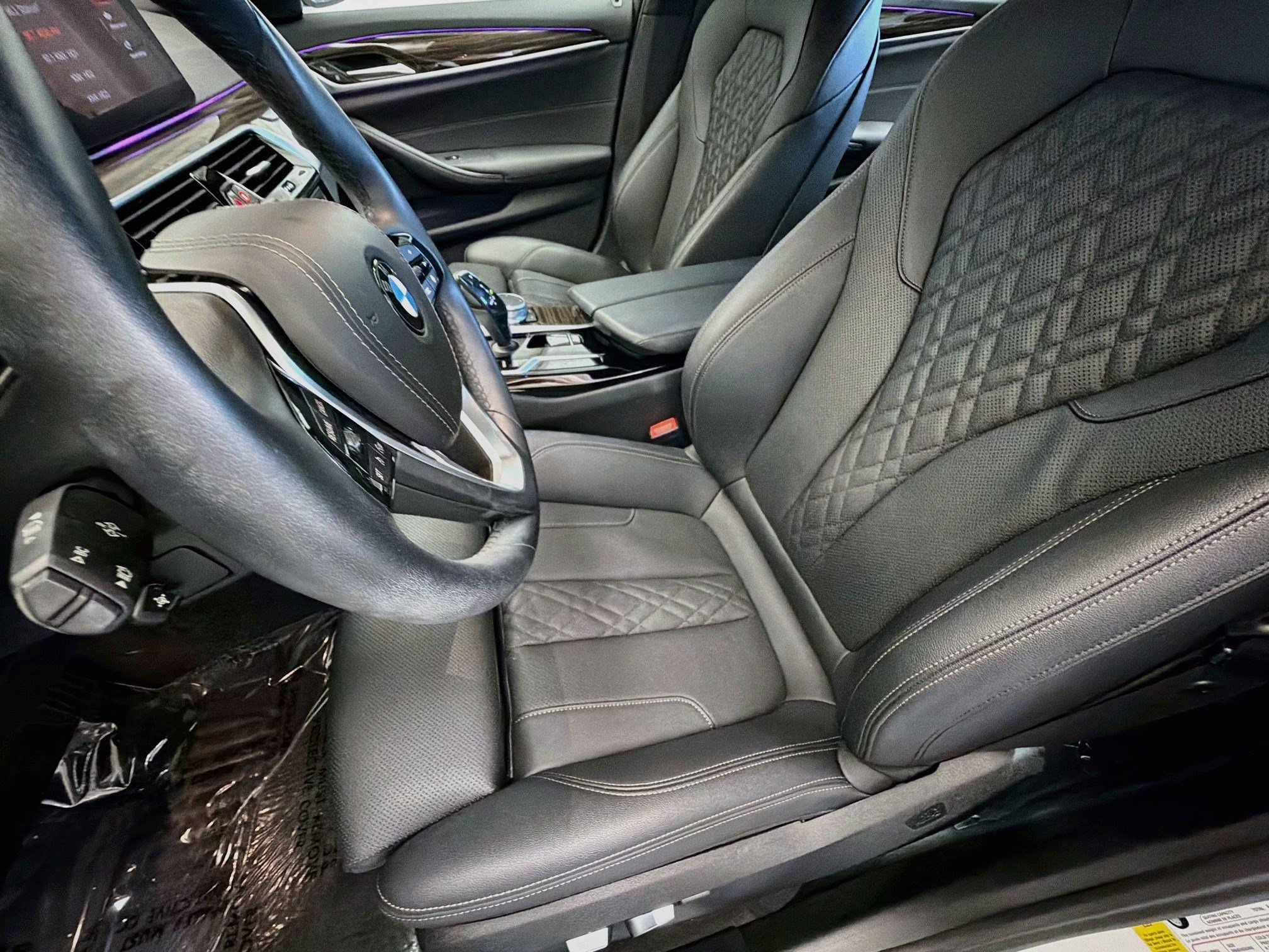 Used 2022 BMW 530i w/ M Sport Package RWD image 11