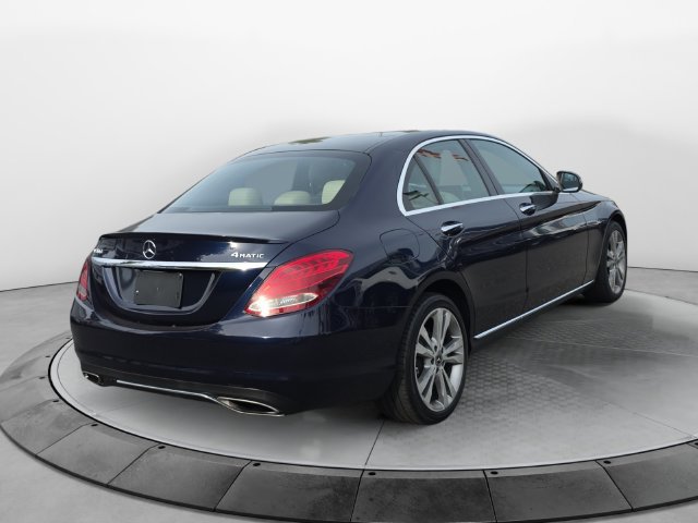 Used 2018 Mercedes-Benz C 300 4MATIC Sedan image 5