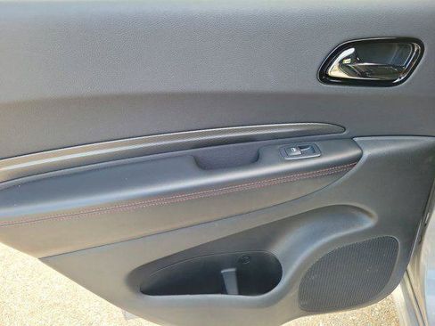 Used 2023 Dodge Durango GT AWD/4WD image 14