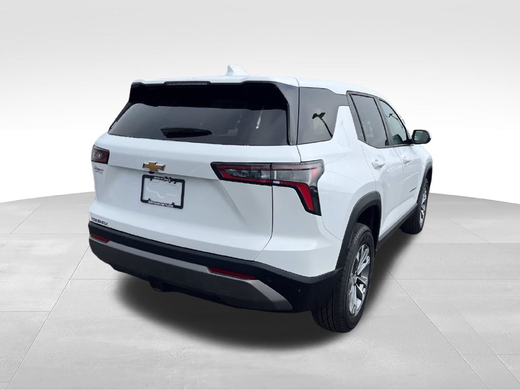 Used 2026 Chevrolet Equinox LT FWD image 5