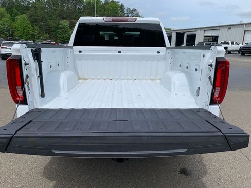 Used 2024 GMC Sierra 1500 SLT AWD/4WD image 51