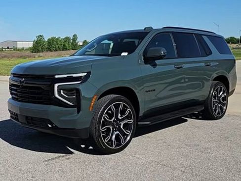New 2026 Chevrolet Tahoe RST w/ RST Capability Package AWD/4WD image 4