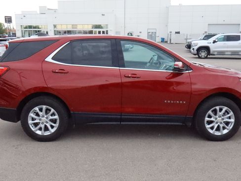 Used 2019 Chevrolet Equinox LT AWD/4WD image 8