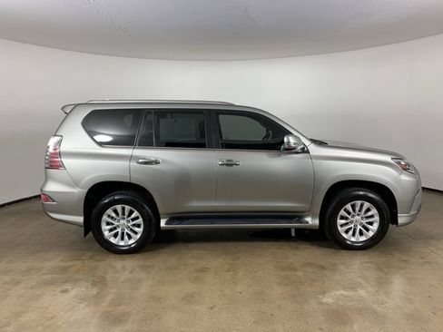 Used 2021 Lexus GX 460 Premium image 5