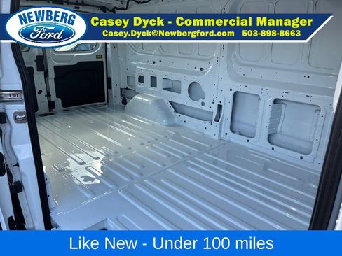 Used 2024 Ford Transit 250 Low Roof RWD image 13