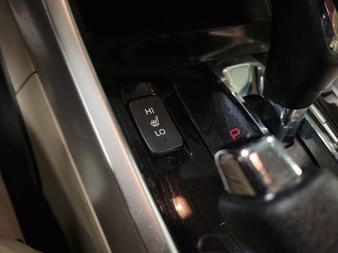 Used 2017 Honda Accord EX-L image 15