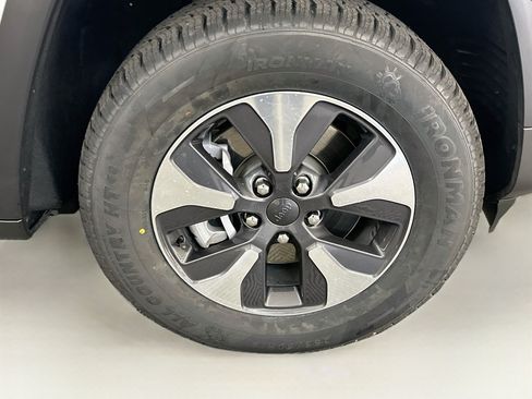 Used 2022 Jeep Grand Cherokee Limited 4xe AWD/4WD image 11