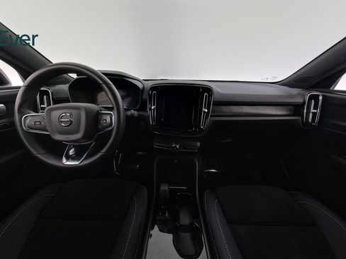 Used 2023 Volvo C40 P8 Recharge Plus AWD/4WD image 26