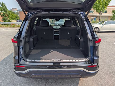 New 2026 Lexus TX 500h AWD w/ Technology Package image 11