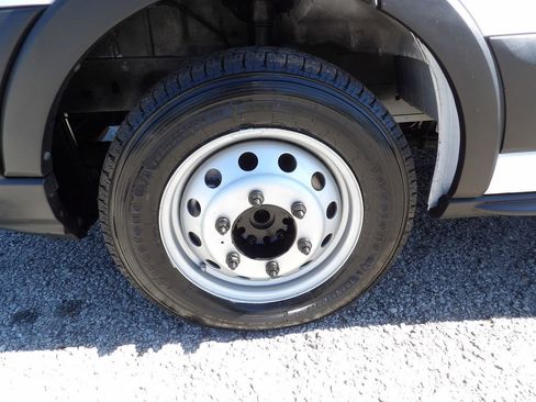 Used 2022 Ford Transit 350 DRW RWD image 44