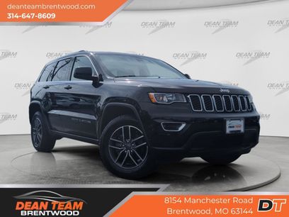 Used 2019 Jeep Grand Cherokee Laredo w/ 18" Wheel & 8.4" Radio Group