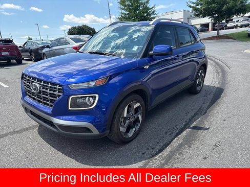 Certified 2023 Hyundai Venue Limited FWD image 7