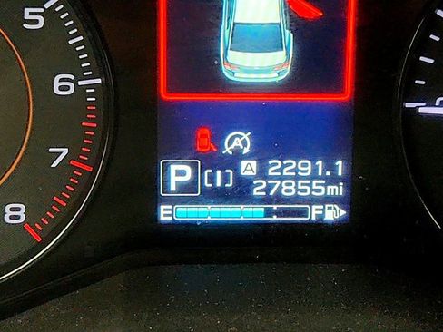 Used 2022 Subaru Crosstrek 2.0i image 14