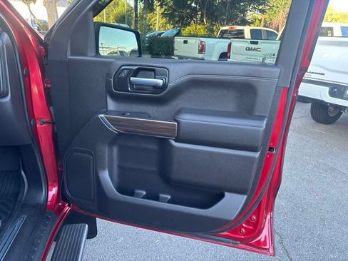 Used 2021 Chevrolet Silverado 1500 LT AWD/4WD image 37