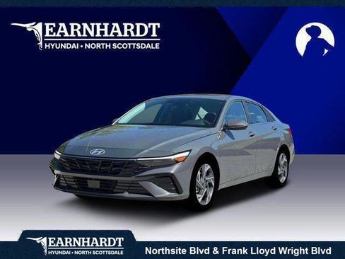 New 2026 Hyundai Elantra Limited FWD image 1