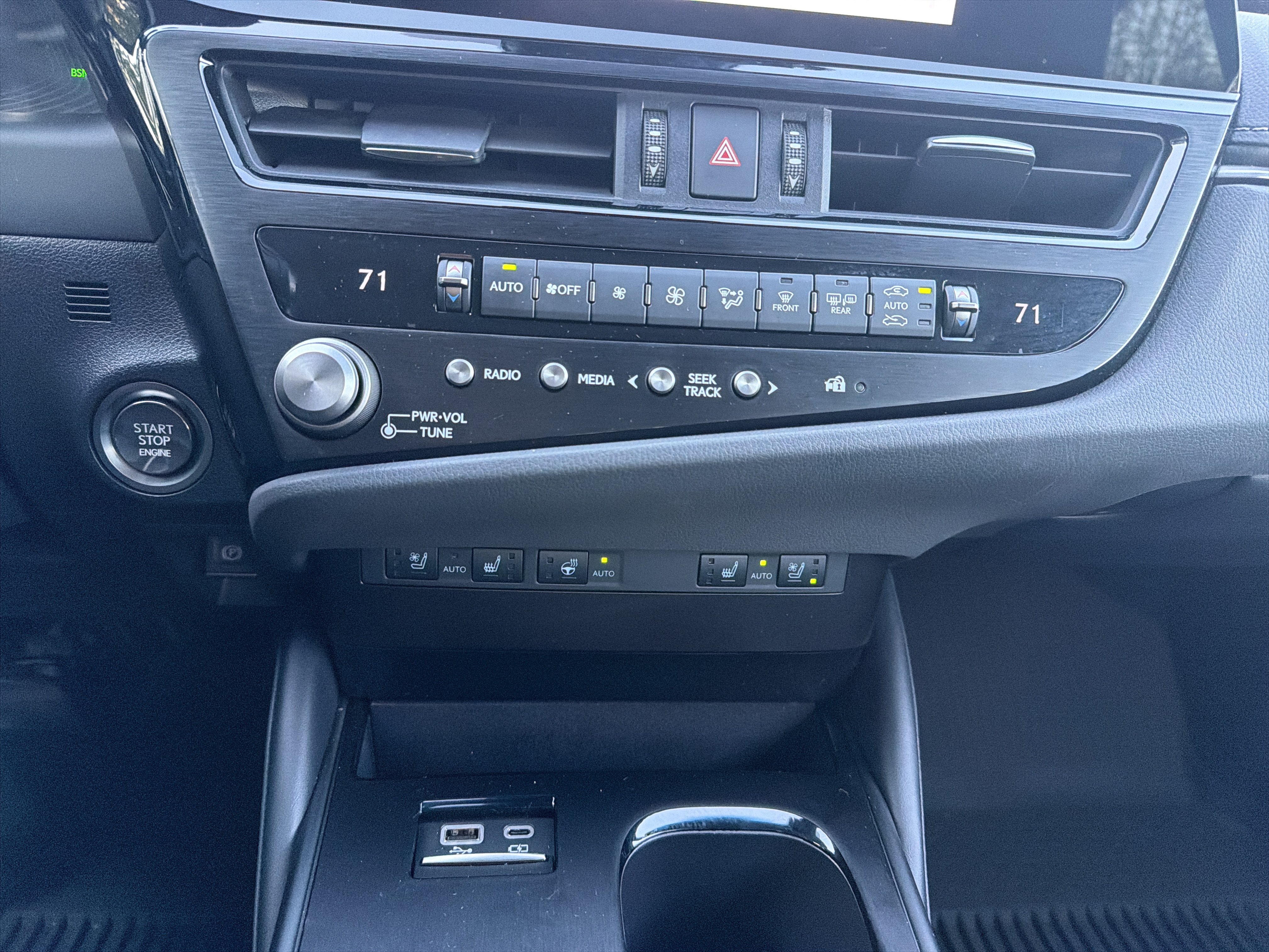 Used 2025 Lexus ES 350 w/ Premium Package FWD image 28