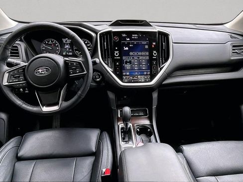 Used 2025 Subaru Ascent Touring w/ Popular Package #1 AWD/4WD image 7