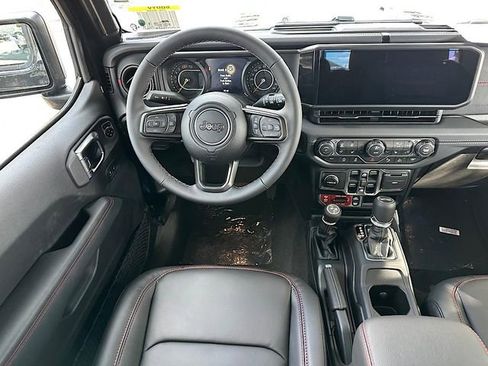 New 2026 Jeep Wrangler Unlimited Rubicon image 20