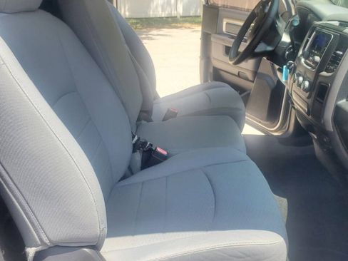 Used 2013 RAM 1500 Express RWD image 26
