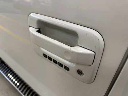 Used 2014 Ford F150 Lariat w/ Equipment Group 501A Mid image 18