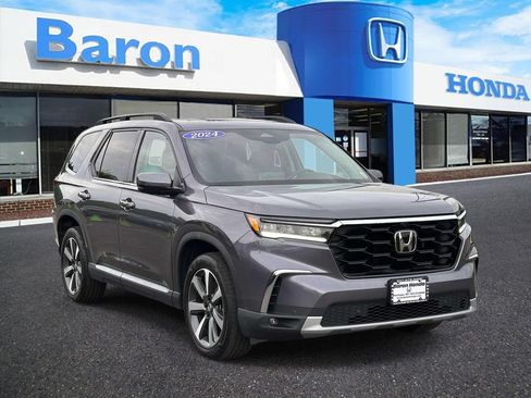 Used 2024 Honda Pilot Elite image 1
