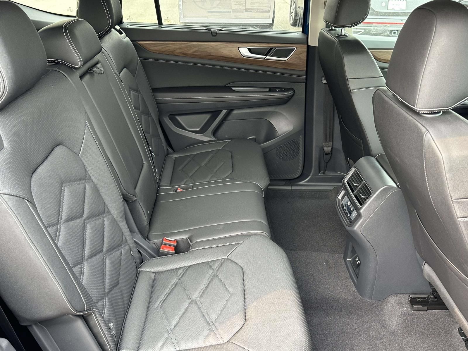 New 2026 Volkswagen Atlas SE AWD/4WD image 15