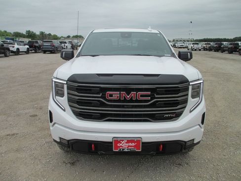 New 2026 GMC Sierra 1500 AT4 w/ AT4 Premium Package AWD/4WD image 11