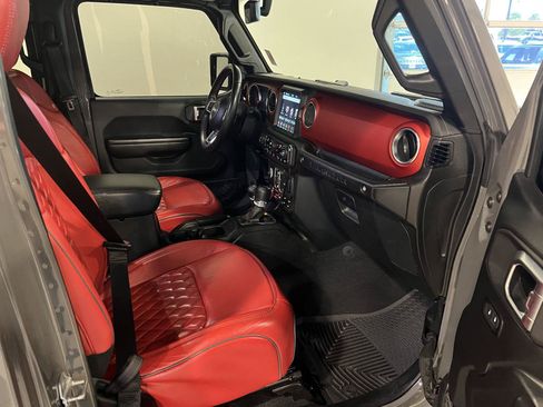 Used 2020 Jeep Wrangler Unlimited Rubicon AWD/4WD image 34