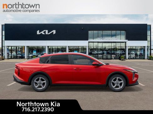 New 2025 Kia K4 LXS image 8