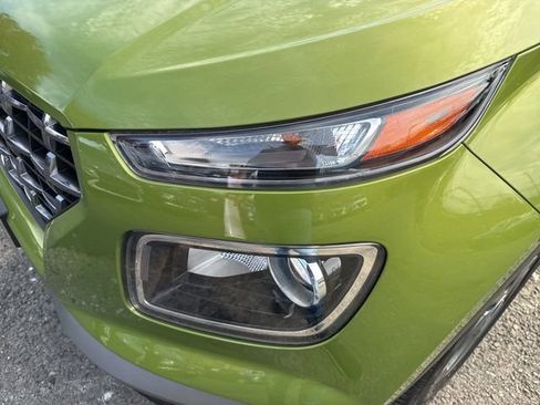 Certified 2022 Hyundai Venue SEL w/ Cargo Package image 26