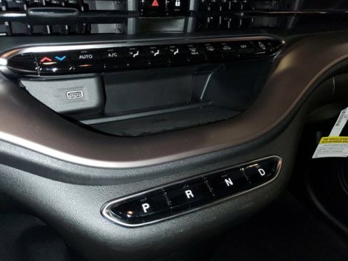 New 2025 FIAT 500 e FWD image 11