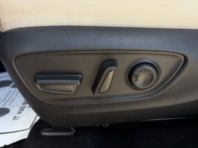 Certified 2025 Toyota RAV4 XLE Premium FWD image 25